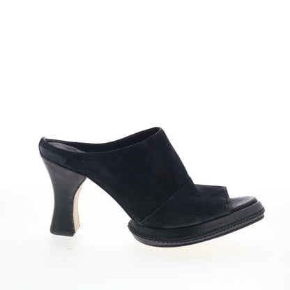 Vannie Womens Black Suede Slip On Heeled Sandals Shoes
