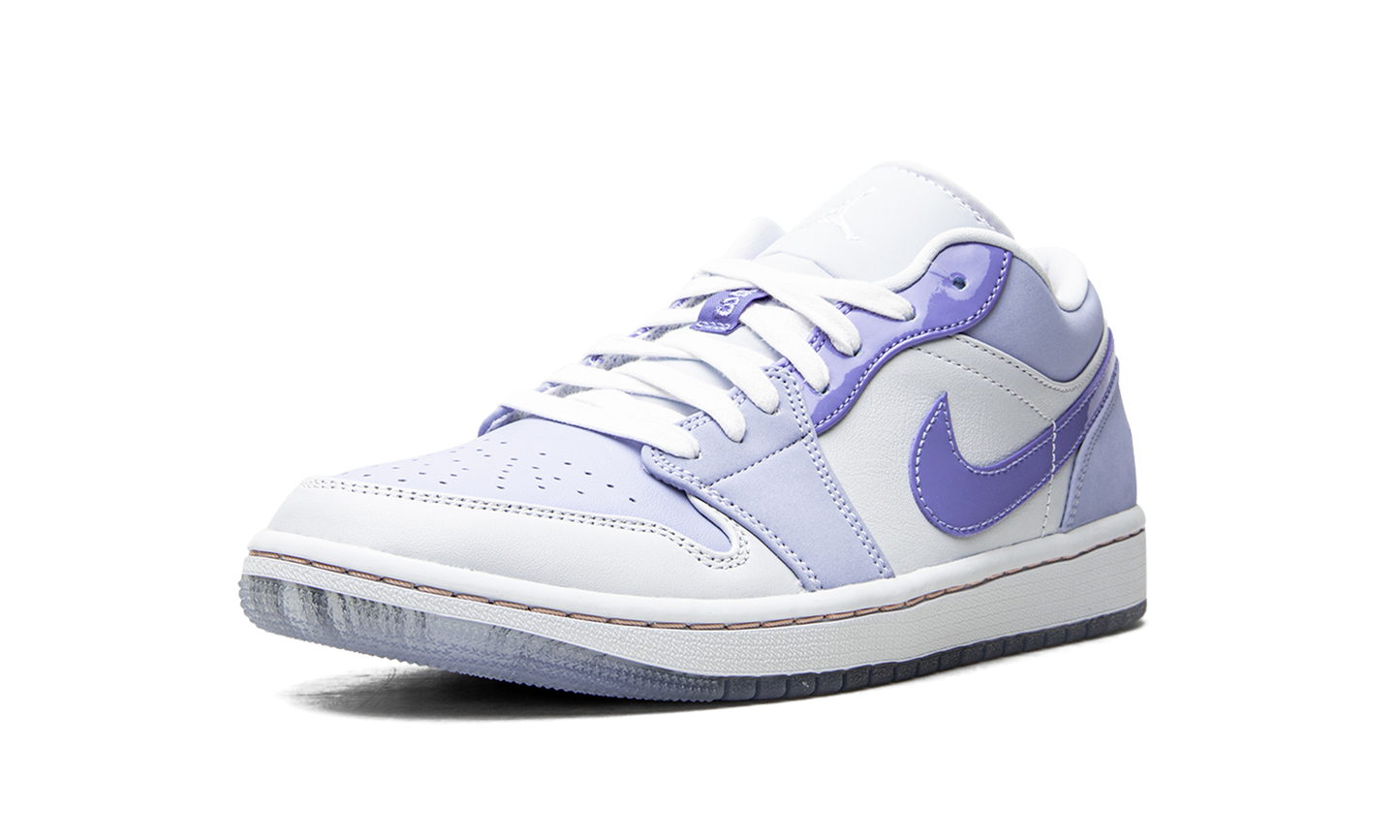 1 Low SE "Mighty Swooshers" DM5442 040
