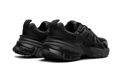 V2K Run WMNS"Black Anthracite" FD0736 001
