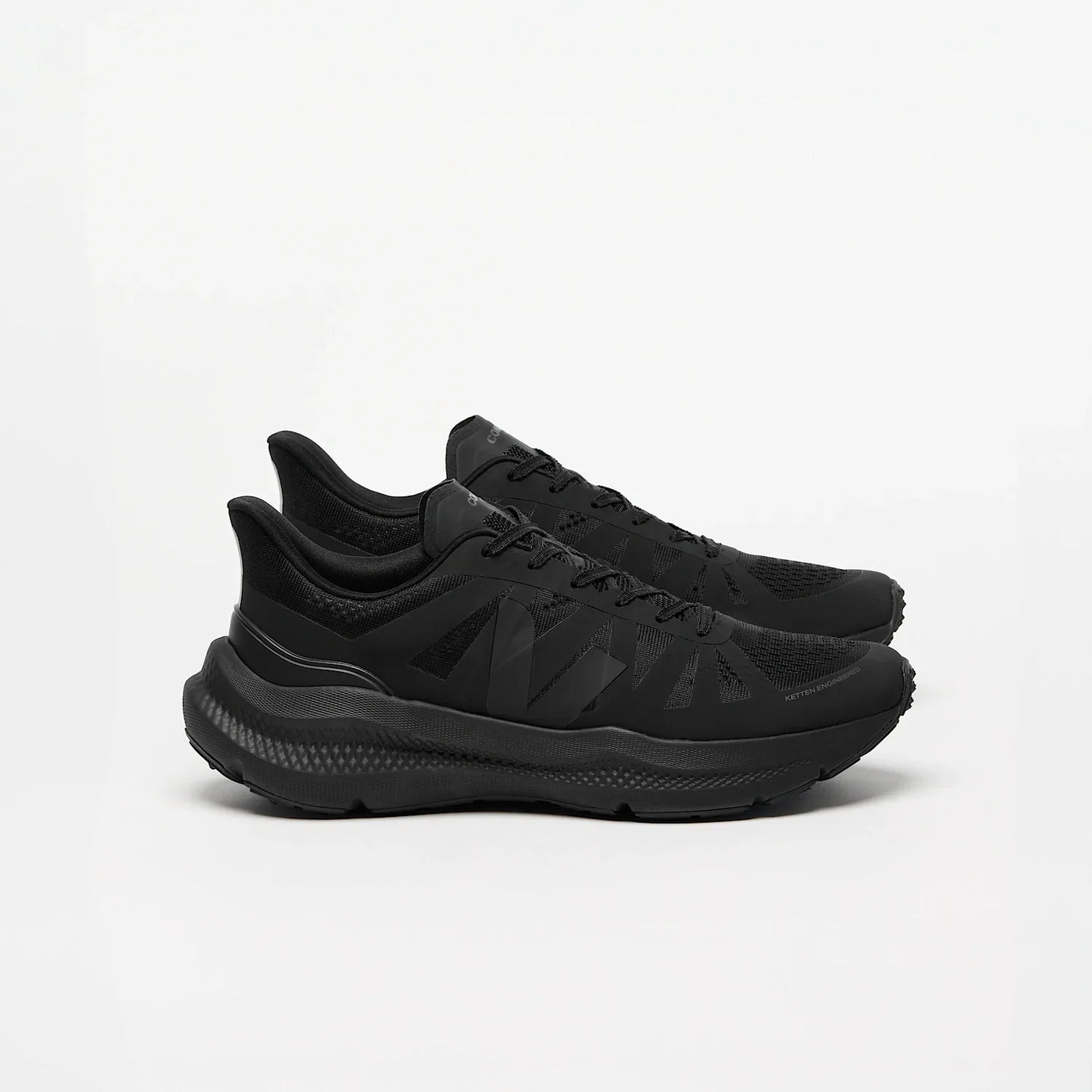 Women's Condor 3 Advanced Engineered-Mesh in Full-Black