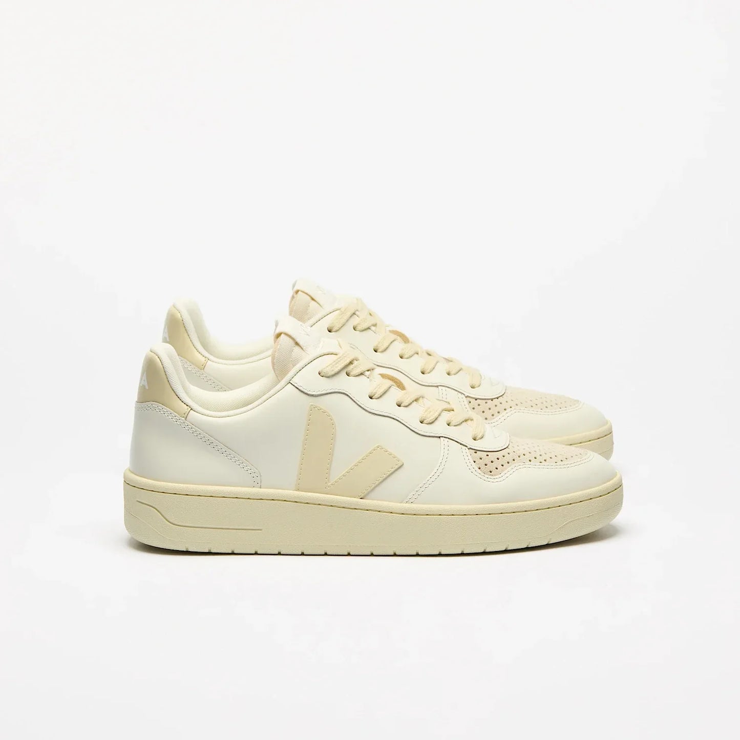 Women's V-10 Leather in Pure Calcaire