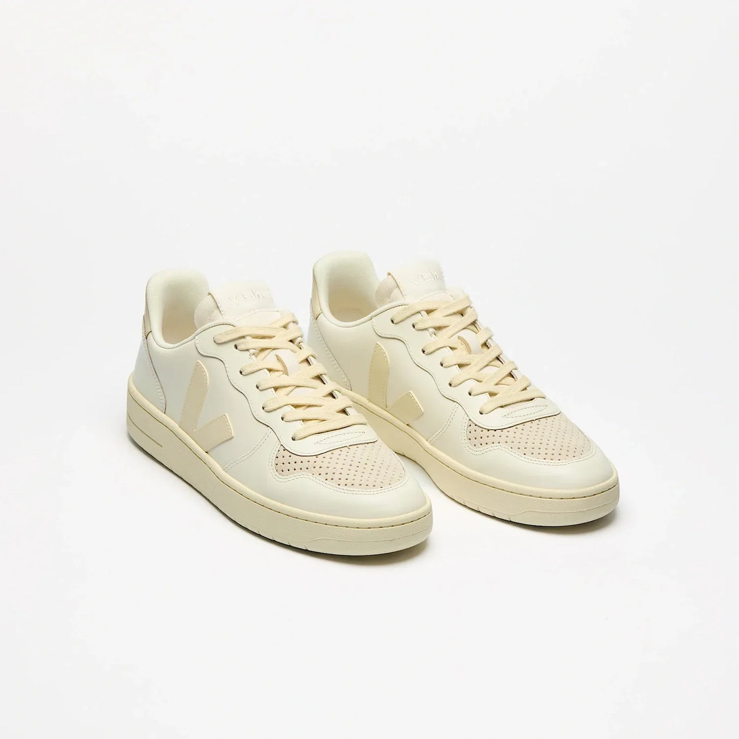 Women's V-10 Leather in Pure Calcaire