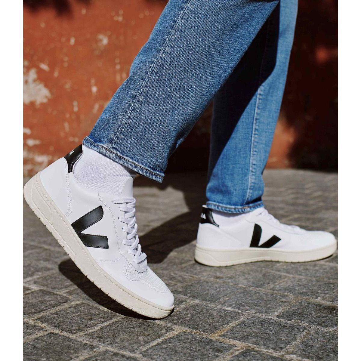 Women's V-10 Leather Sneaker in White Black