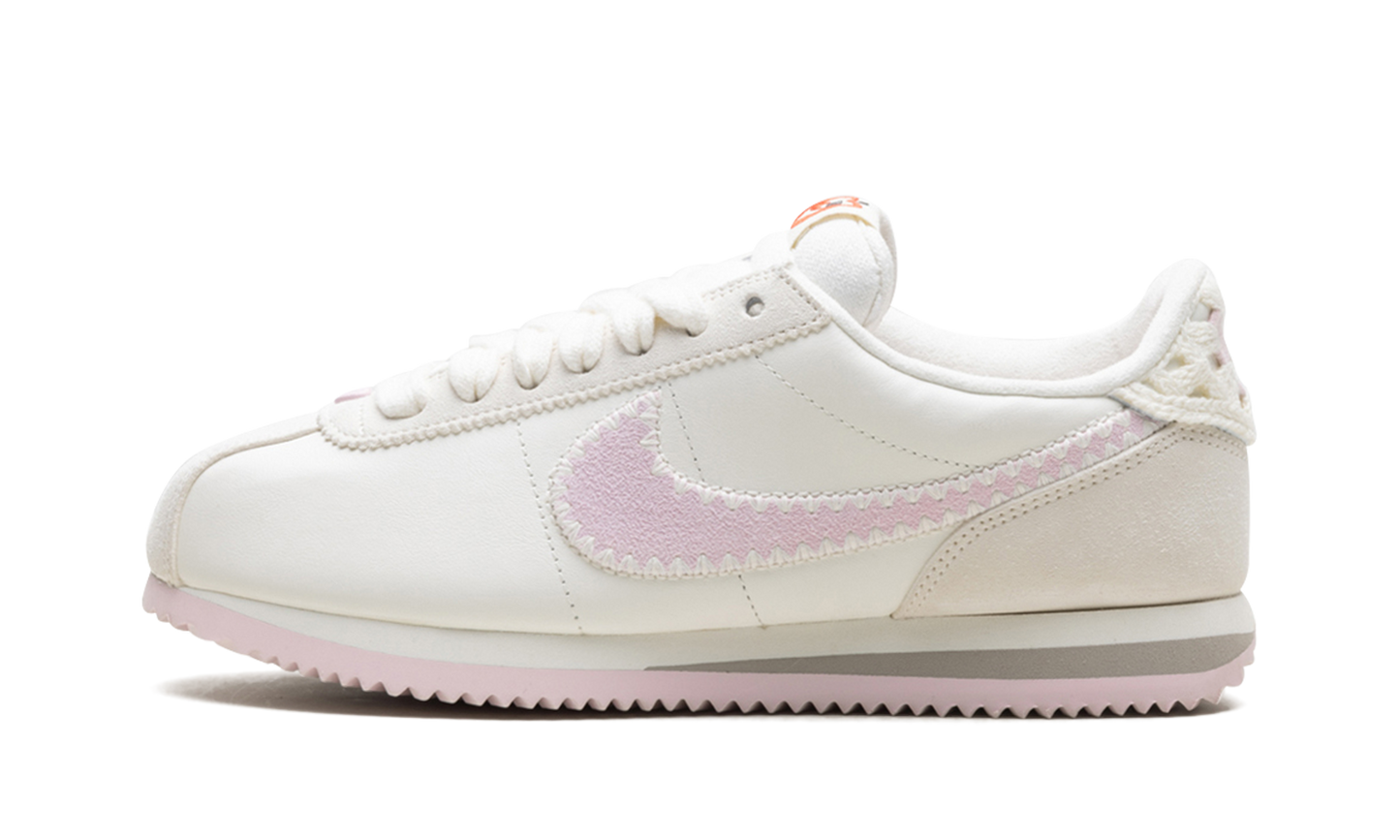 Cortez WMNS"Valentine's Day - 2025" HV6012 161