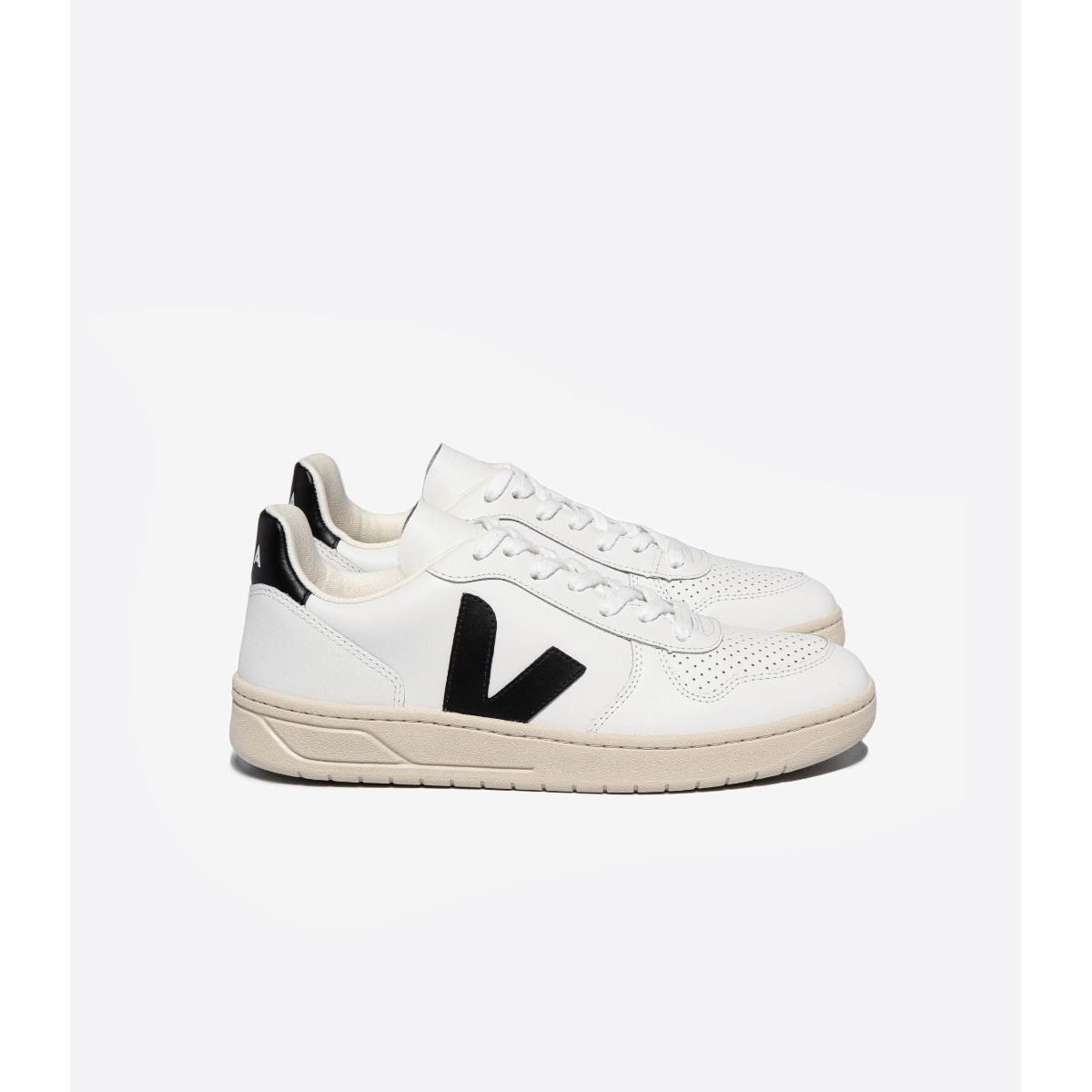 Men's V-10 Leather Sneaker in White Black