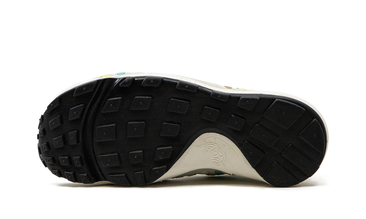 Air Footscape Woven WMNS"Rainbow" FB1959 101