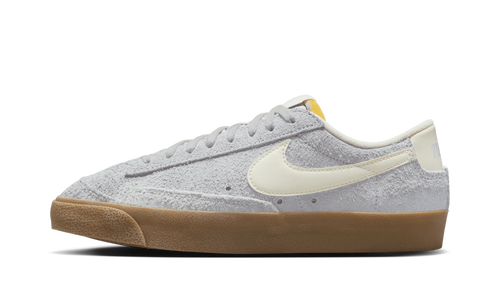 Blazer Low'77 Vintage WMNS"Football Grey Gum" FQ8060 003
