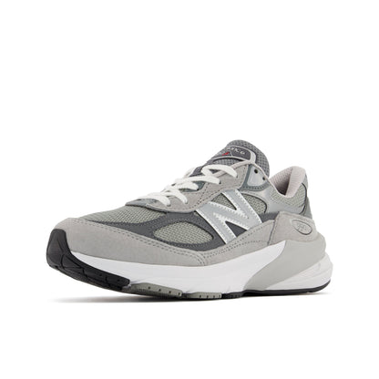 Women's Made in USA 990v6