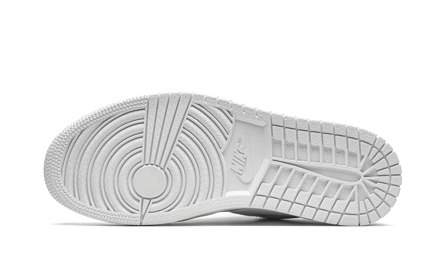 1 Low "Triple White" 553558 130