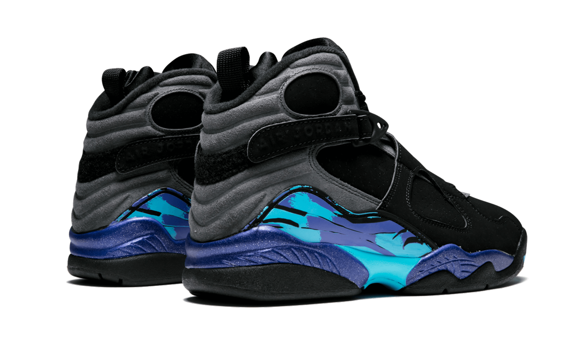8 Retro "Aqua (2015)" 305381 025