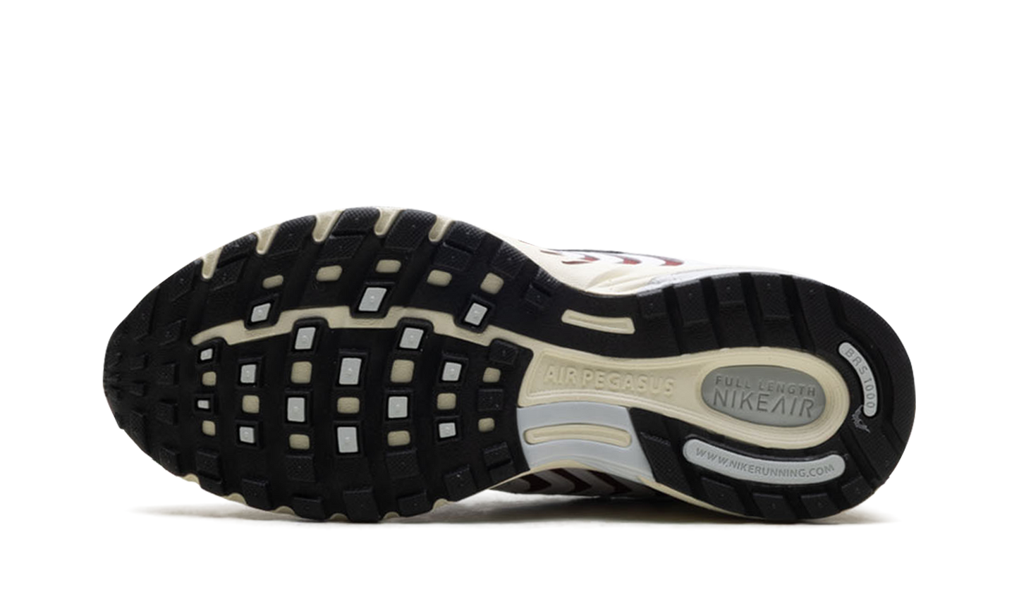 Air Peg 2K5 WMNS"Dark Team Red" HQ5718 600