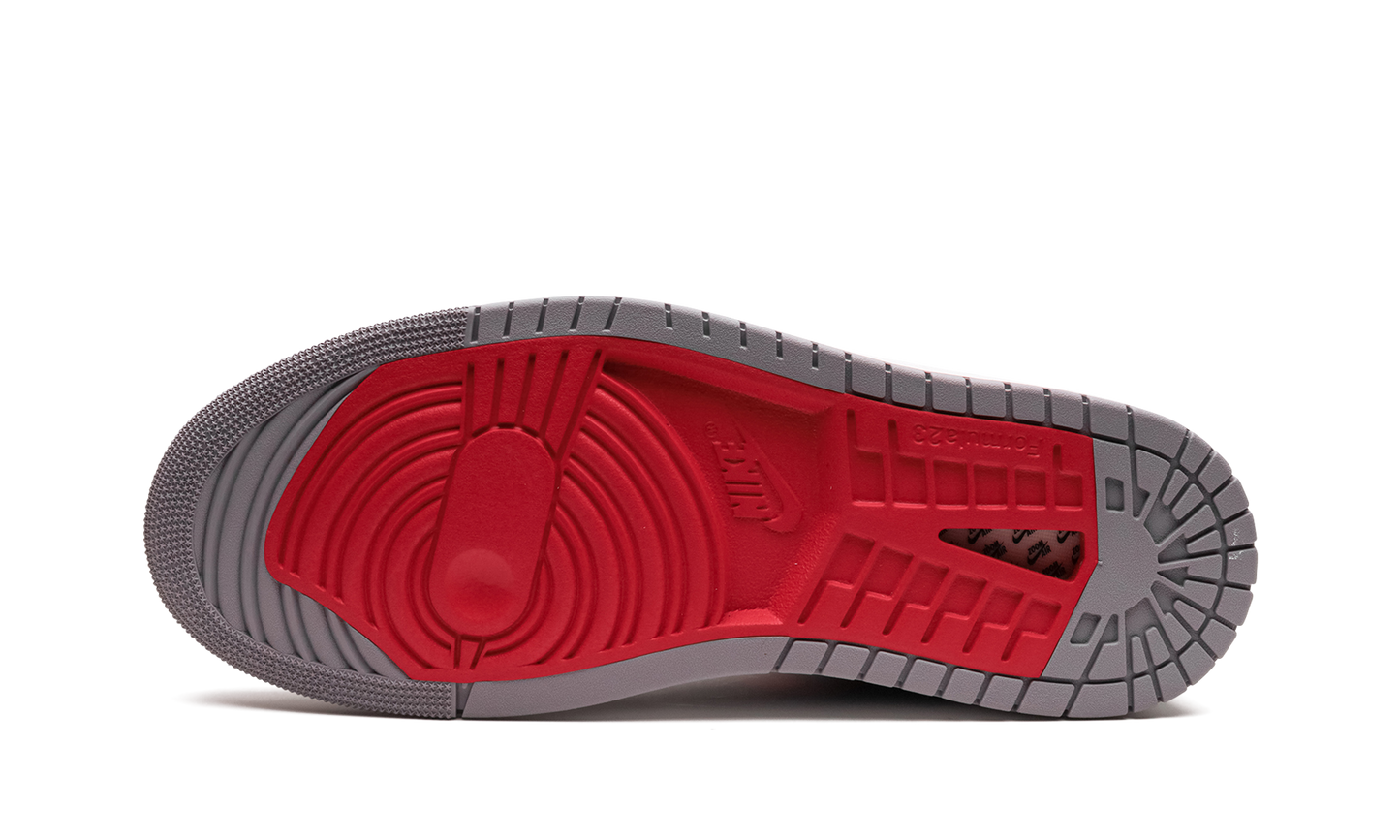1 High Zoom Air CMFT 2 "Black Fire Red Cement" DV1307 060