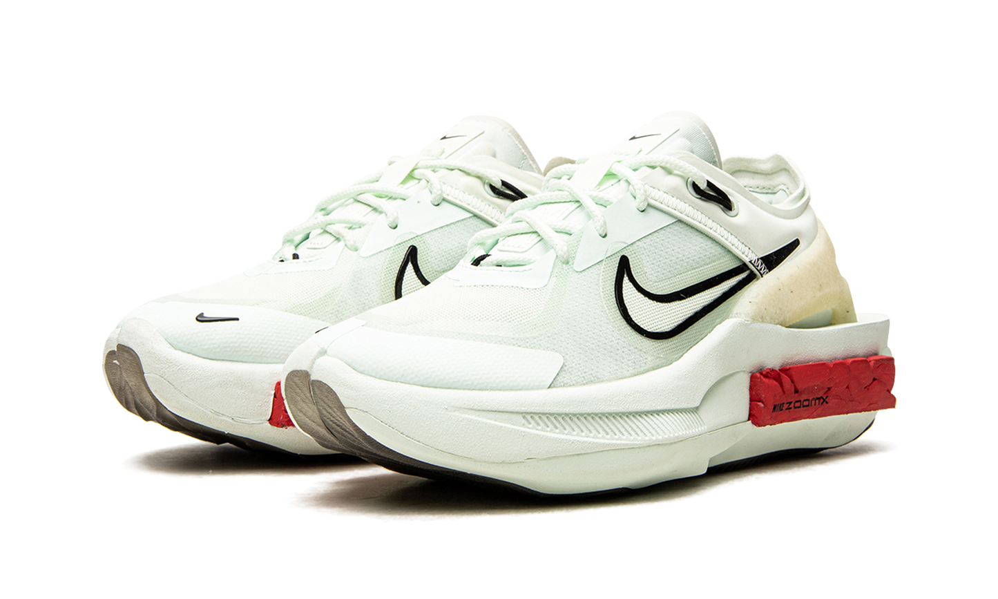 FONTANKA EDGE WMNS"Barely Green" CU1450 300