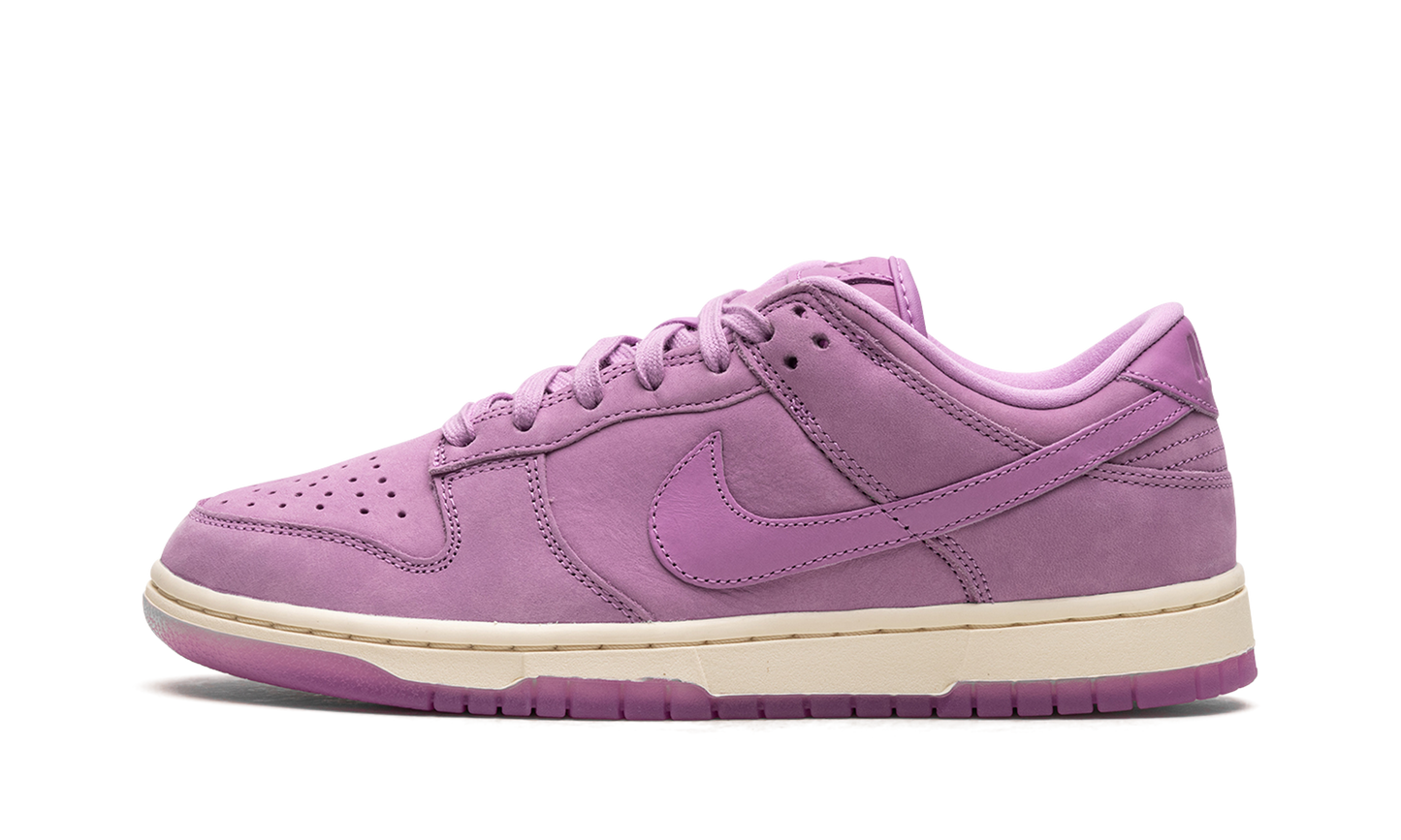 DUNK LOW WMNS"Rush Fuchsia" DV7415 500