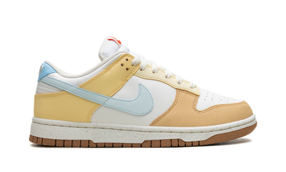DUNK LOW WMNS"Soft Yellow" FZ4347 100