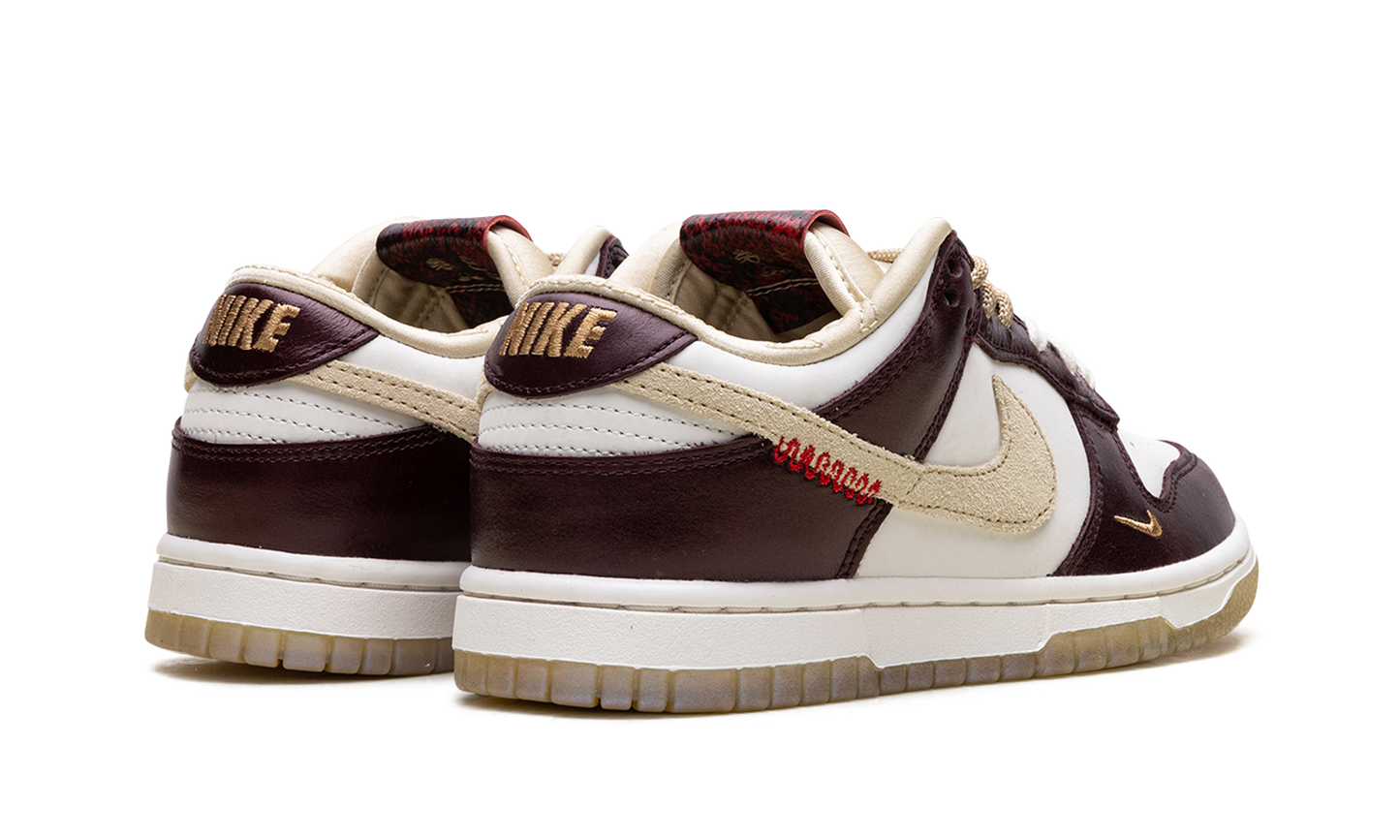 Dunk Low LX WMNS"Year Of the Snake" HV5991 171