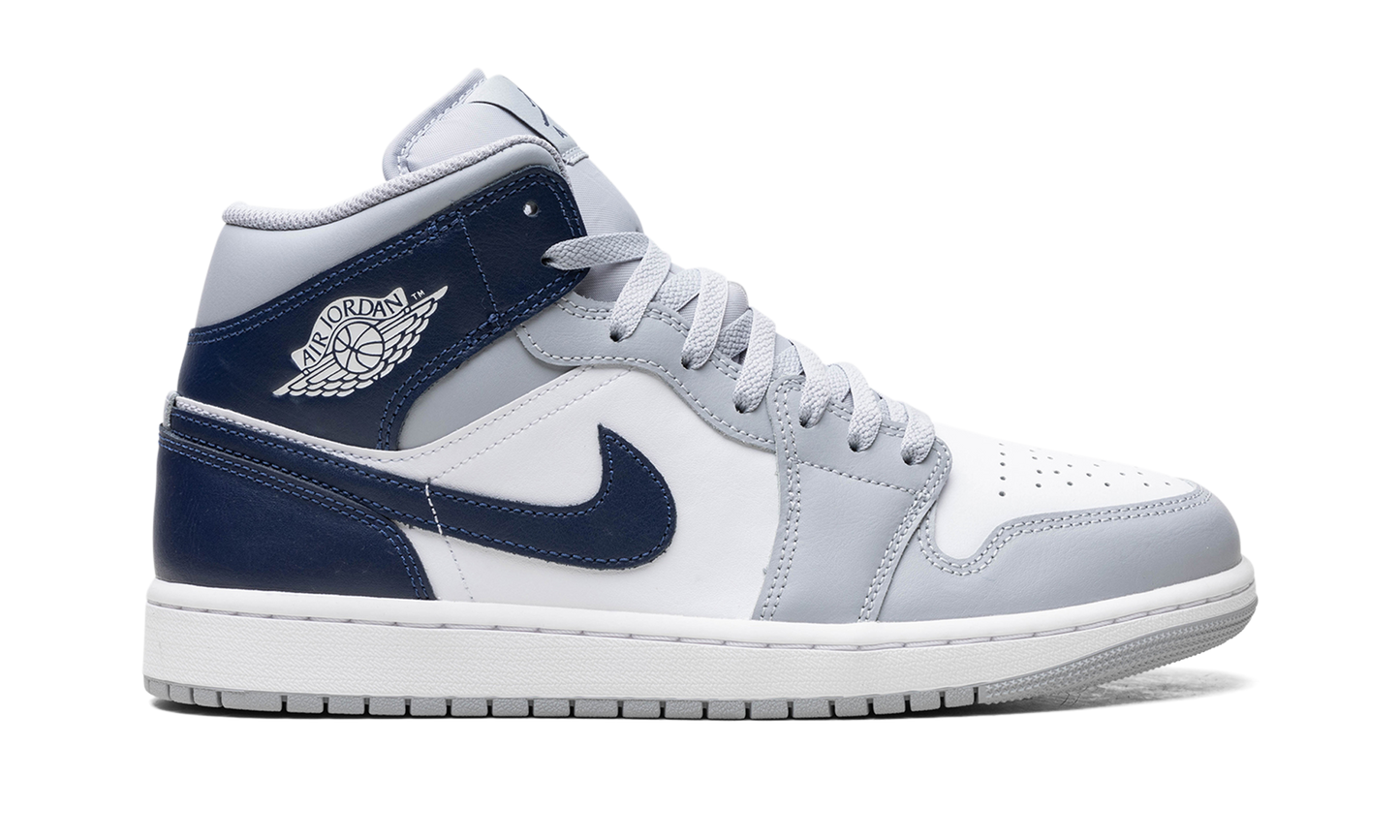 1 Mid "Wolf Grey Midnight Navy" DQ8426 104