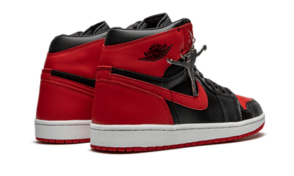 1 Retro Mid "2001 - Bred" 136066 061