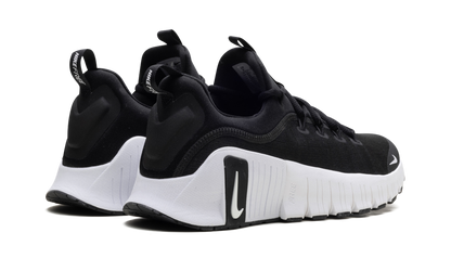 Free Metcon 6 WMNS"Black White" FJ7126 001