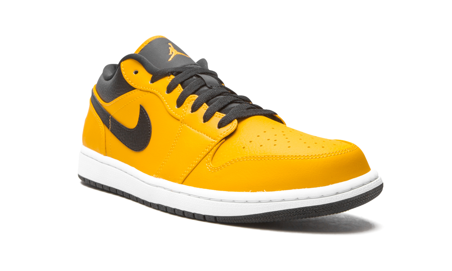 1 Low "University Gold / Black" 553558 700