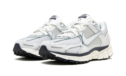 VOMERO 5 MNS WMNS"Photon Dust" FD0884 025