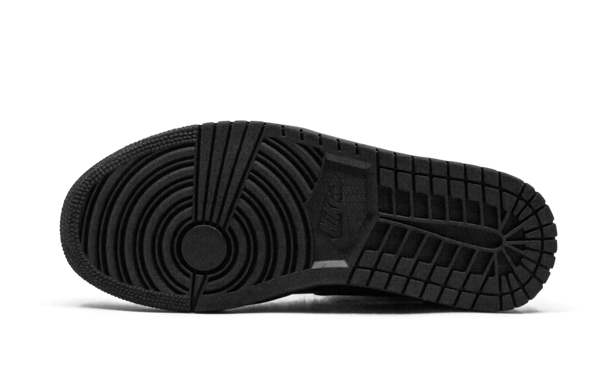 1 Mid "Triple black" 554724 090