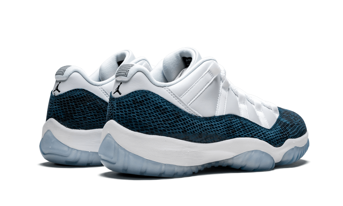 11 Retro Low LE "Blue Snakeskin" CD6846 102