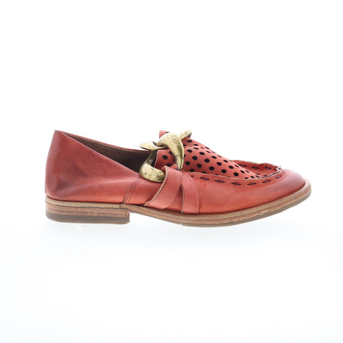 Zander Womens Red Leather Slip On Loafer Flats Shoes