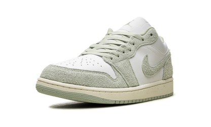 1 Low SE "Seafoam" FN5214 131