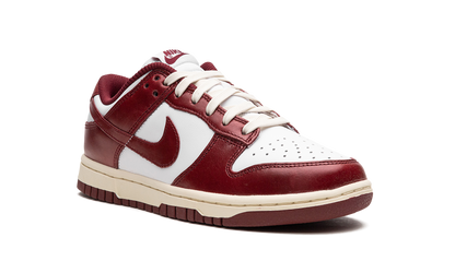 DUNK LOW PRM WMNS"Team Red" FJ4555 100