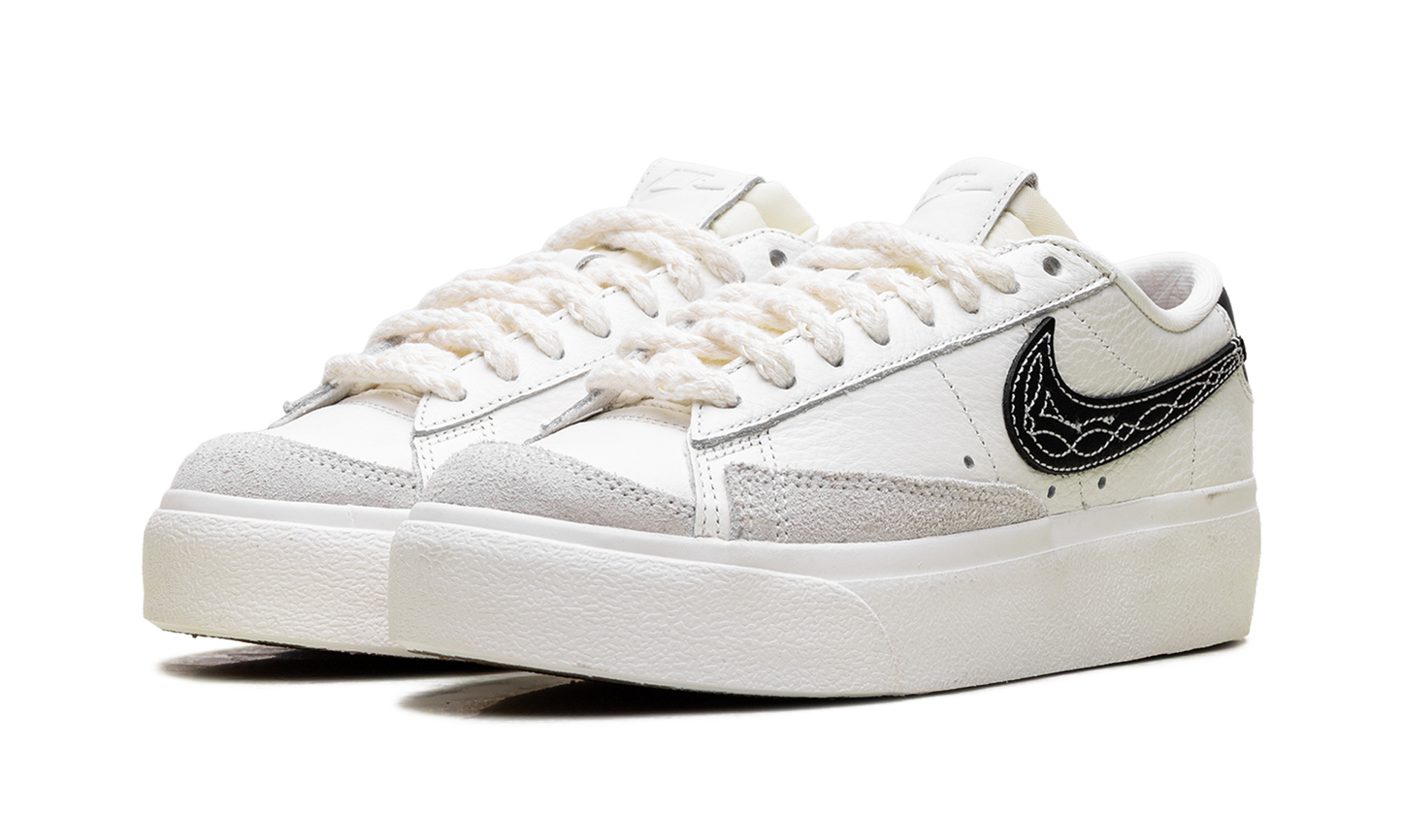 Blazer Low Platform WMNS"Needlework" FJ4556 133
