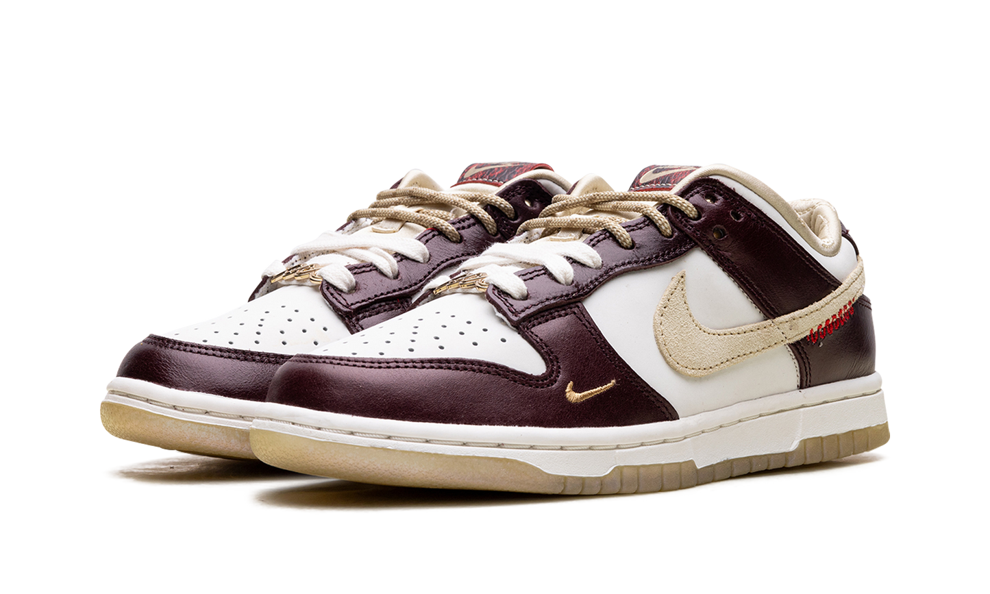 Dunk Low LX WMNS"Year Of the Snake" HV5991 171