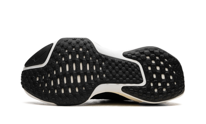 ZOOMX INVINCIBLE RUN 3 WMNS"Black White" DR2660 001