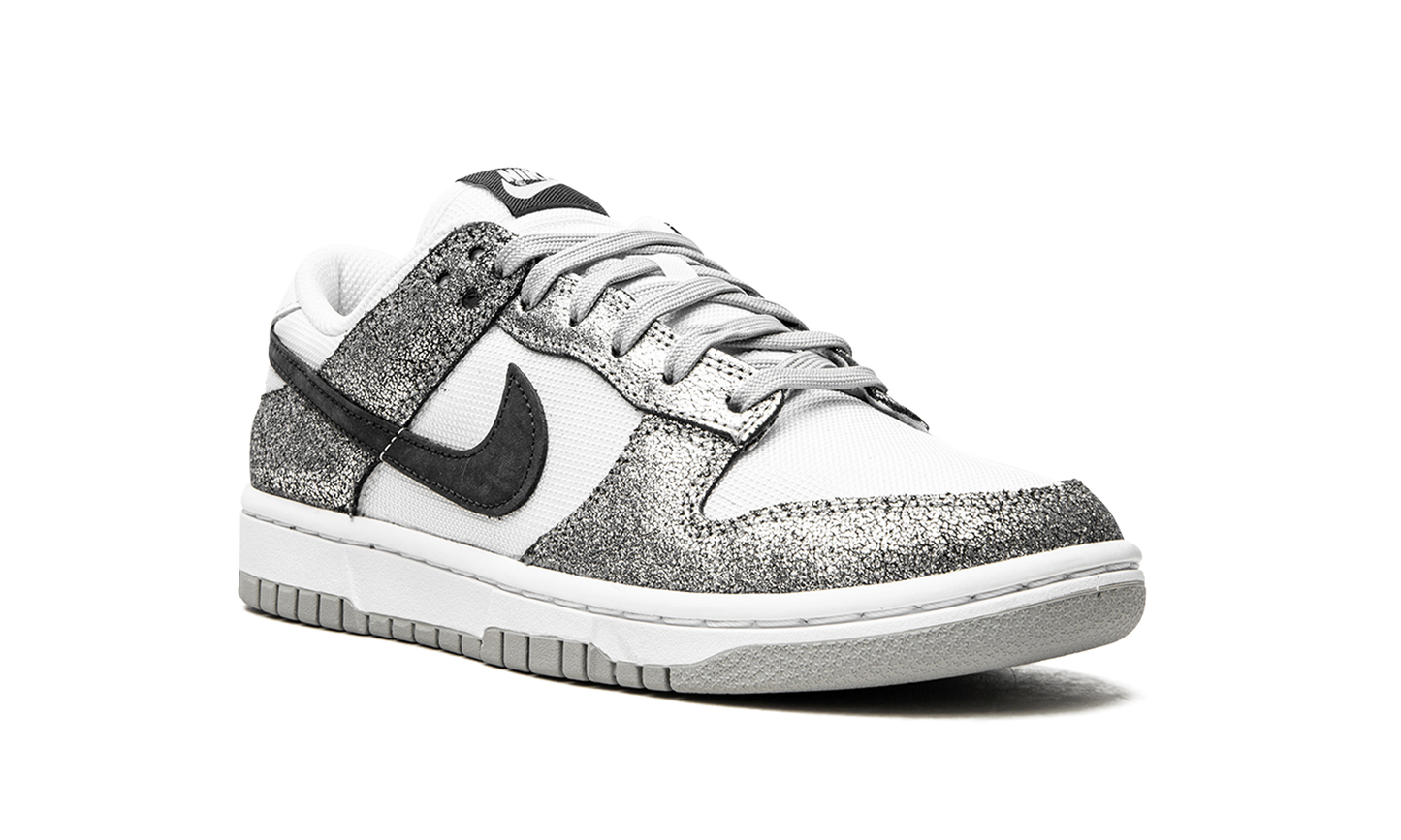 DUNK LO MNS WMNS"Golden Gals" DO5882 001